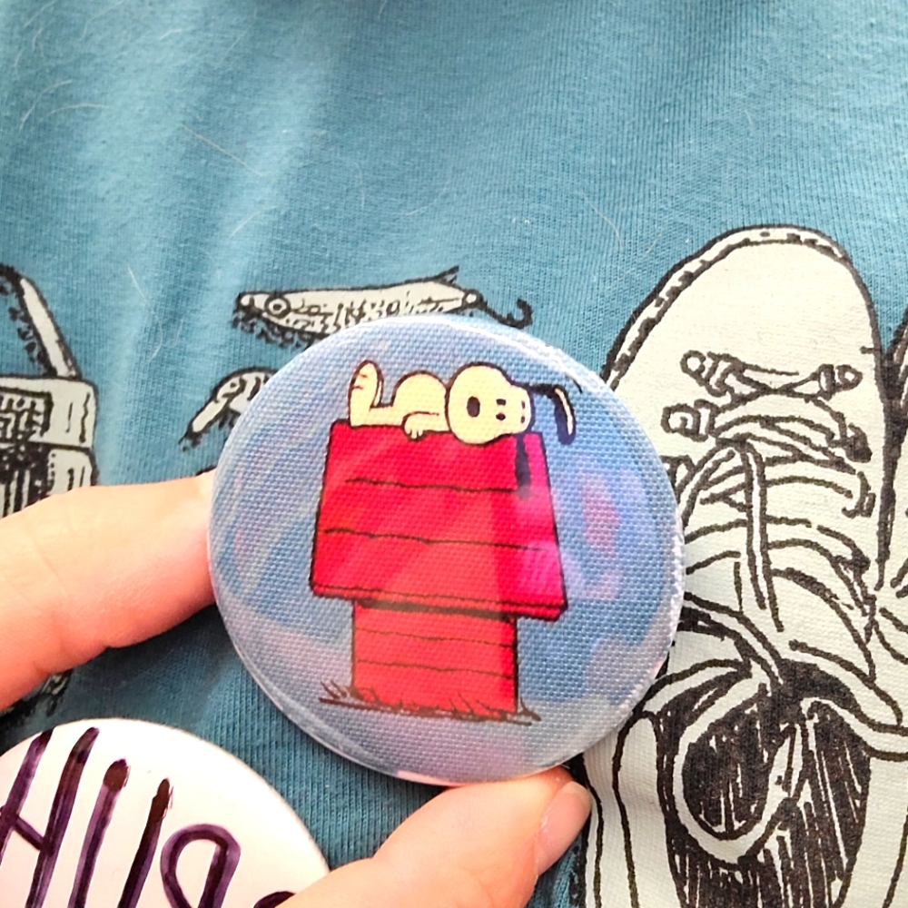 Snoopy pins!